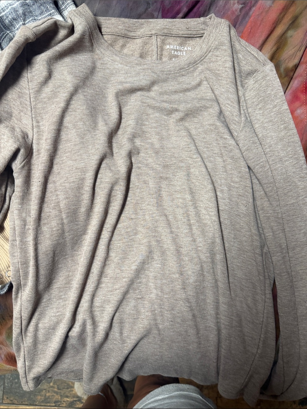 American Eagle Outfitters womens Light Gray Crewneck long sleeve shirt.